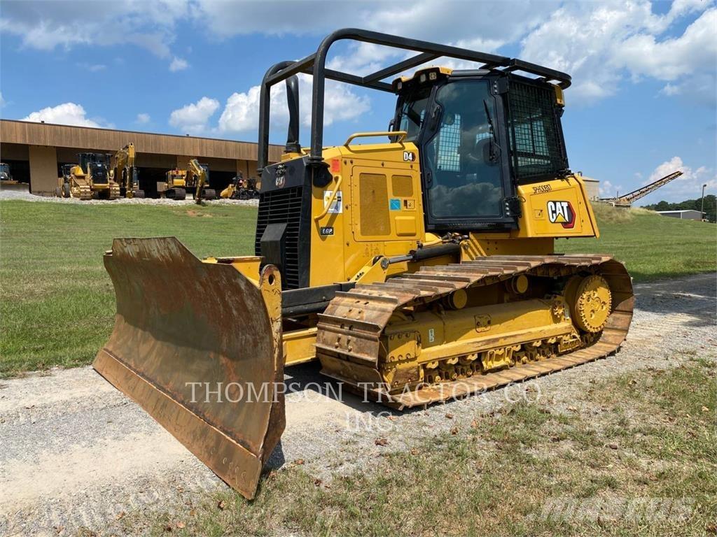 CAT D4 ブルドーザー