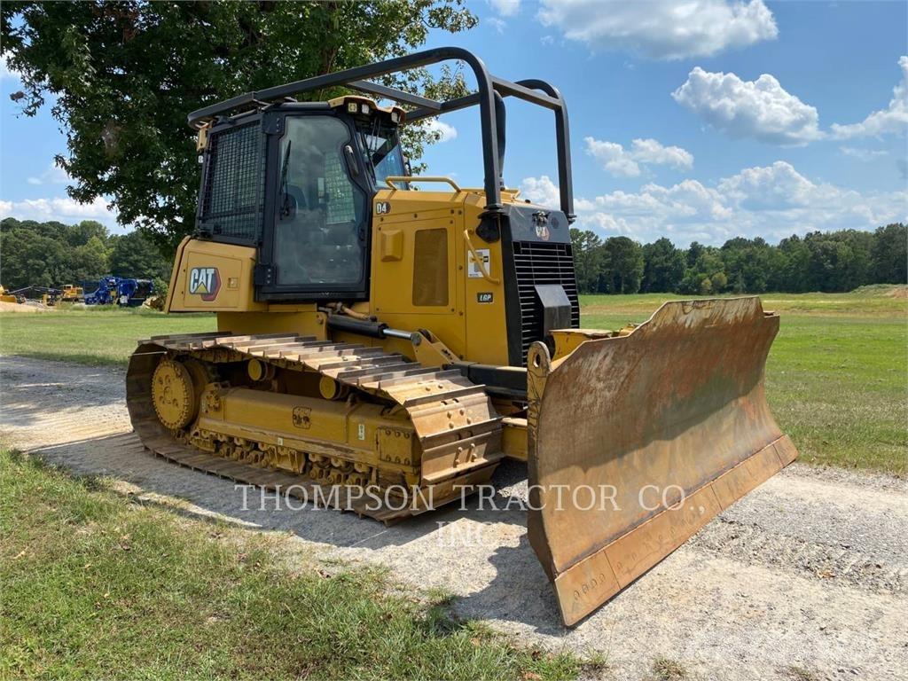 CAT D4 ブルドーザー