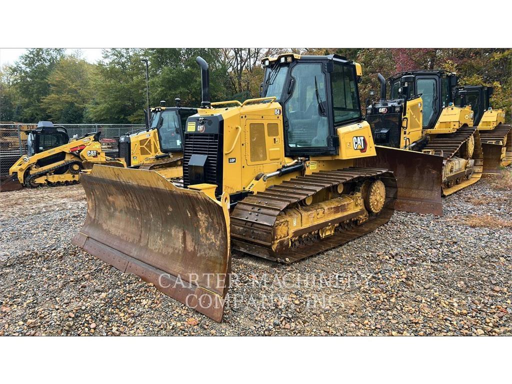 CAT D4-15VPLGP ブルドーザー
