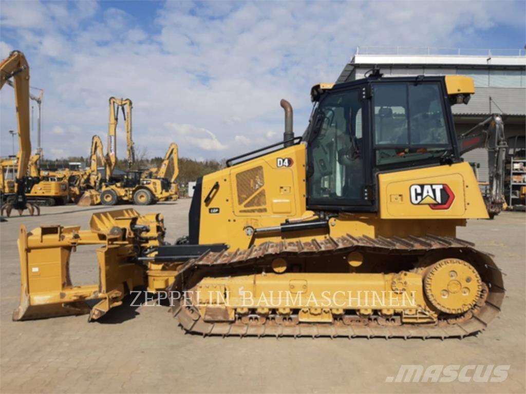 CAT D4-16A ブルドーザー