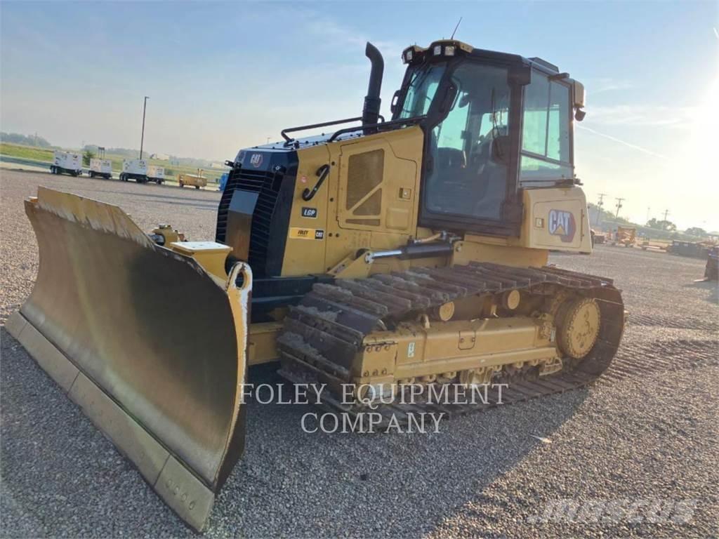 CAT D4-16LGVI ブルドーザー