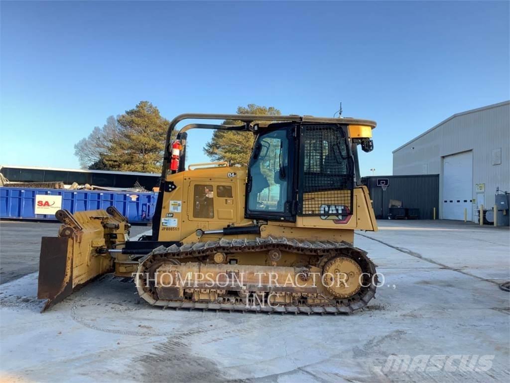 CAT D4-3D ブルドーザー