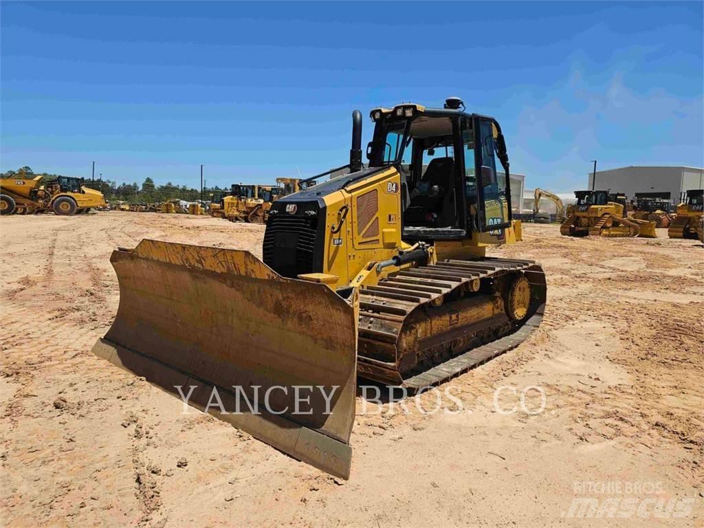 CAT D4 LGP ブルドーザー