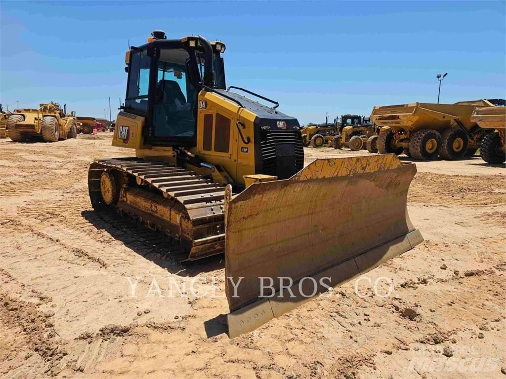 CAT D4 LGP ブルドーザー