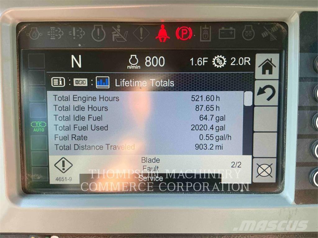 CAT D4 LGP ブルドーザー