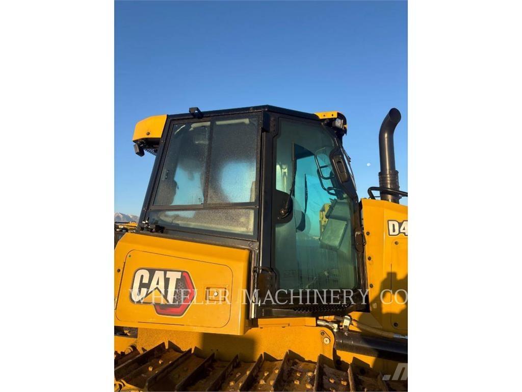 CAT D4 XL ブルドーザー