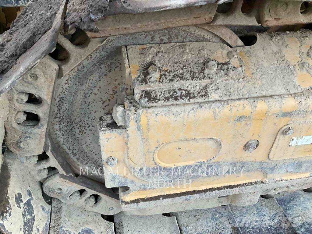 CAT D4K2X 4F ブルドーザー