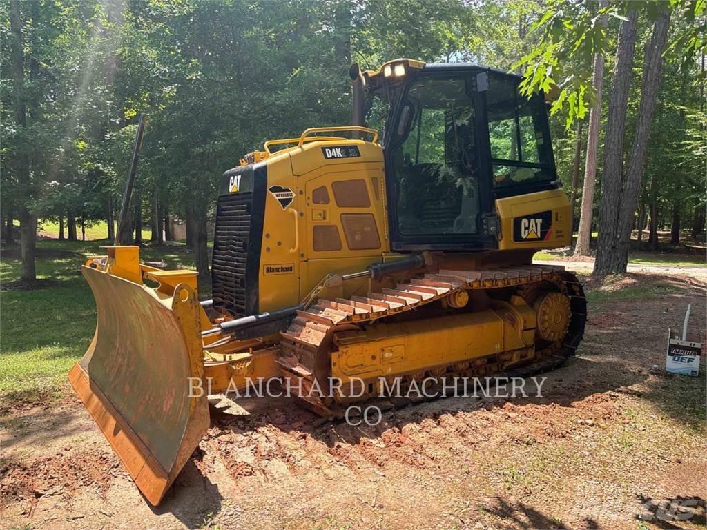 CAT D4K2XL ブルドーザー