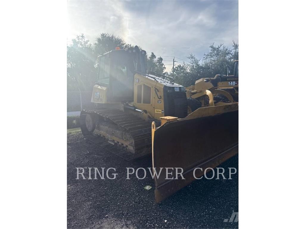 CAT D4VP ブルドーザー