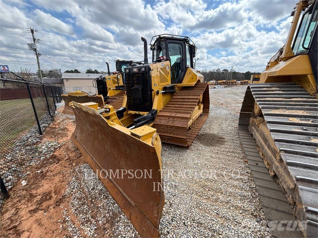 CAT D5 ブルドーザー