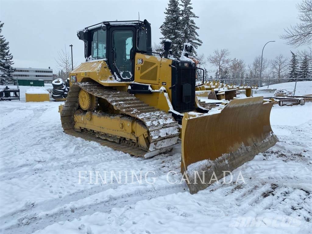 CAT D5-17 ブルドーザー