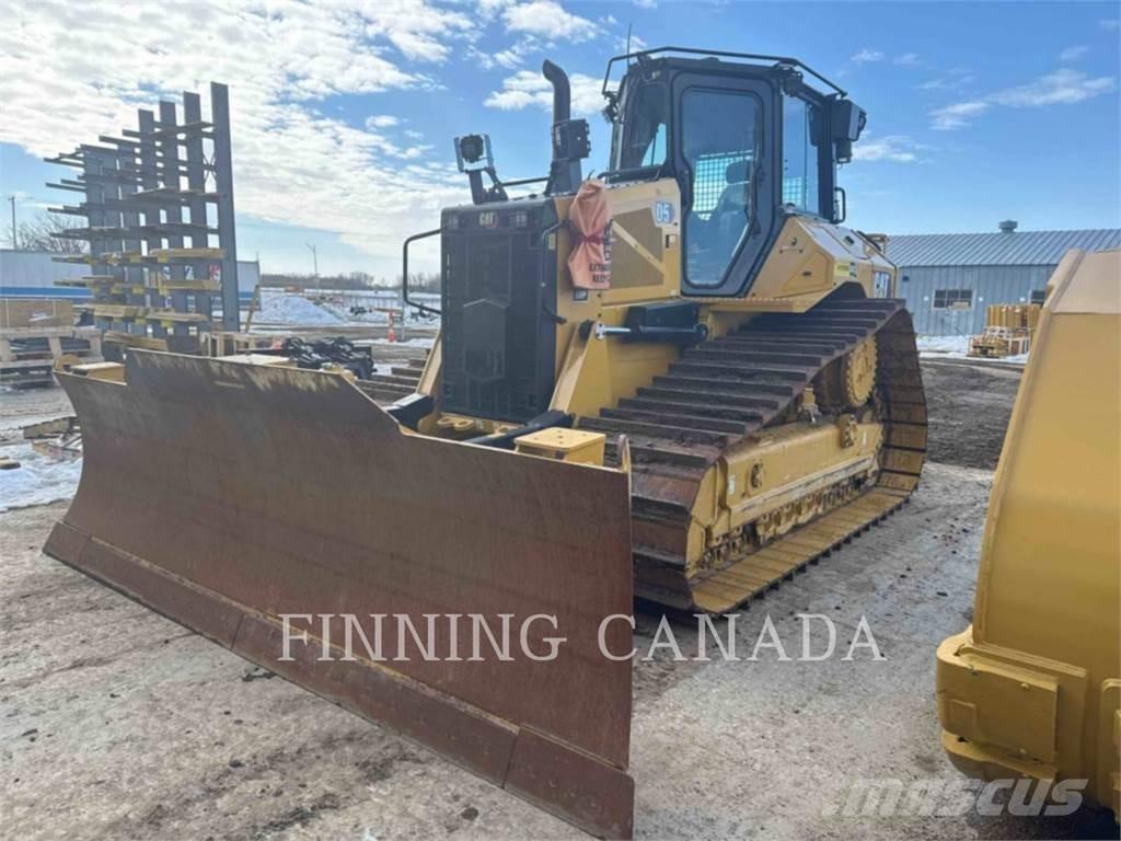 CAT D5-17 ブルドーザー