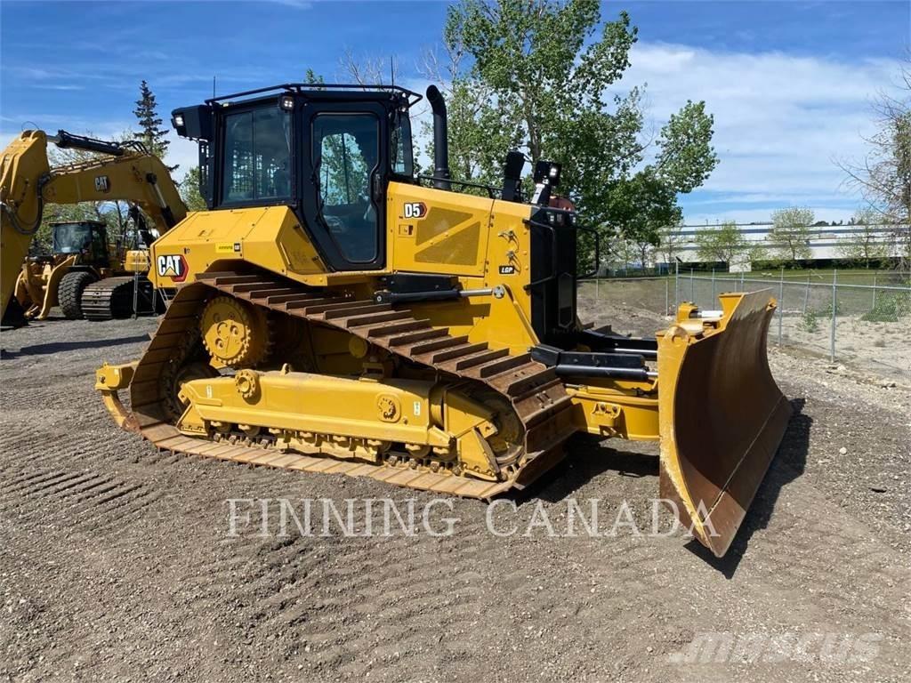 CAT D5-17 ブルドーザー
