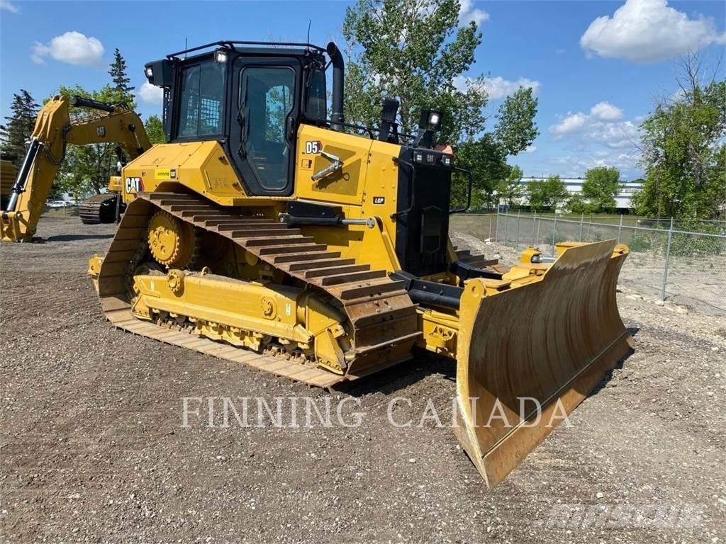 CAT D5-17 ブルドーザー