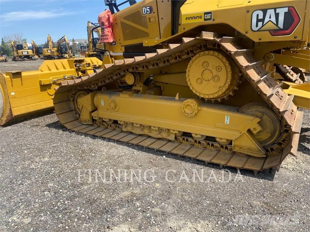 CAT D5-17 ブルドーザー