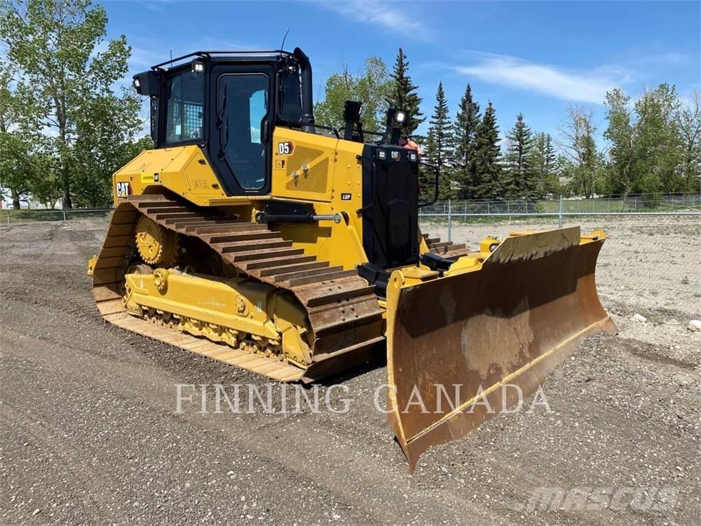 CAT D5-17 ブルドーザー