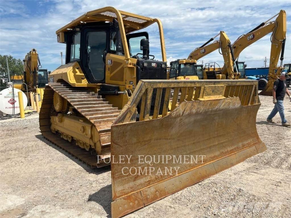 CAT D5-17LGVX ブルドーザー