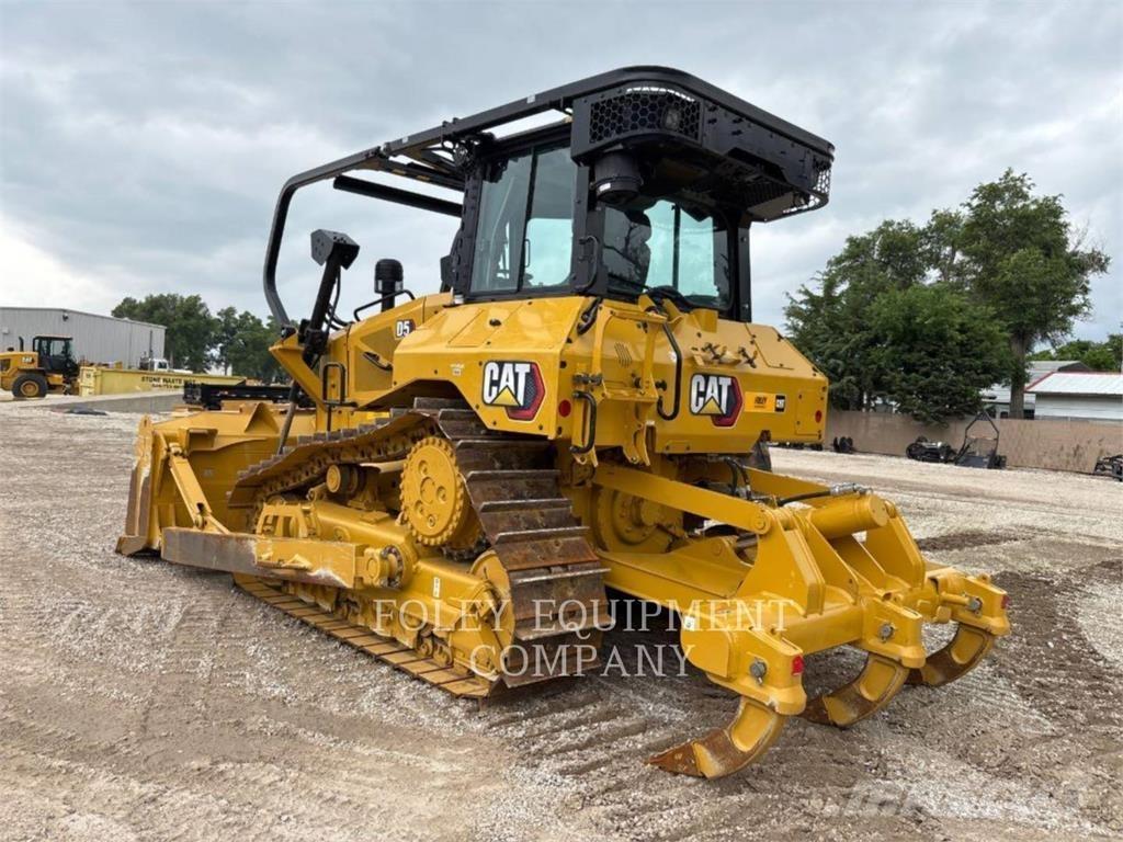 CAT D5-17SX ブルドーザー