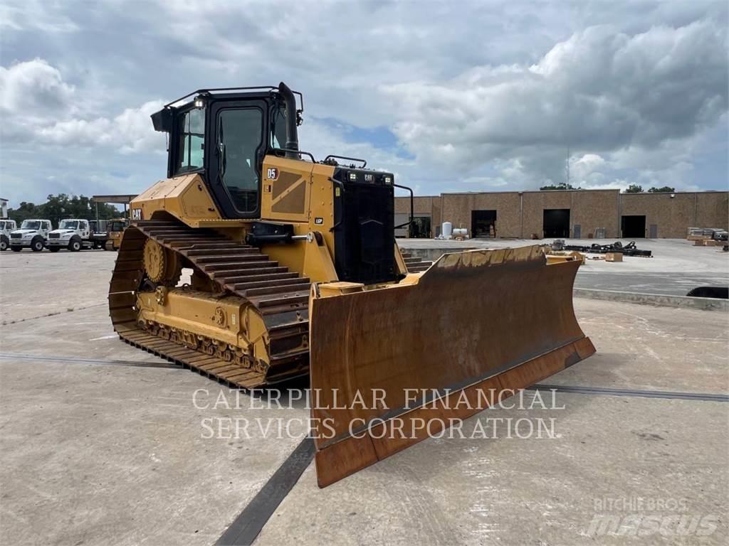 CAT D5-17VP ブルドーザー
