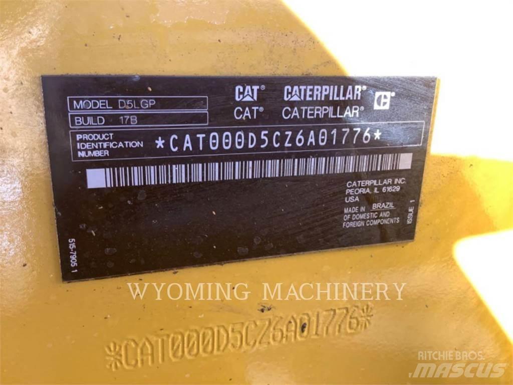 CAT D5 LGP ブルドーザー