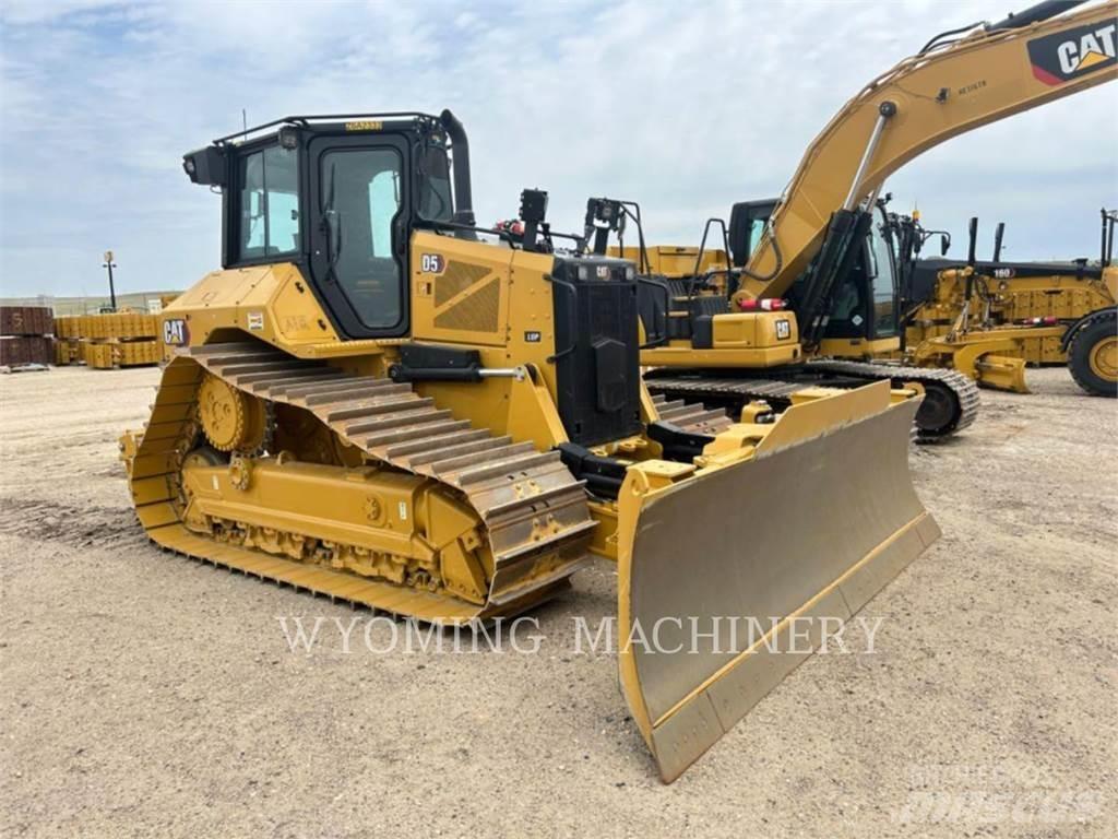 CAT D5 LGP ブルドーザー
