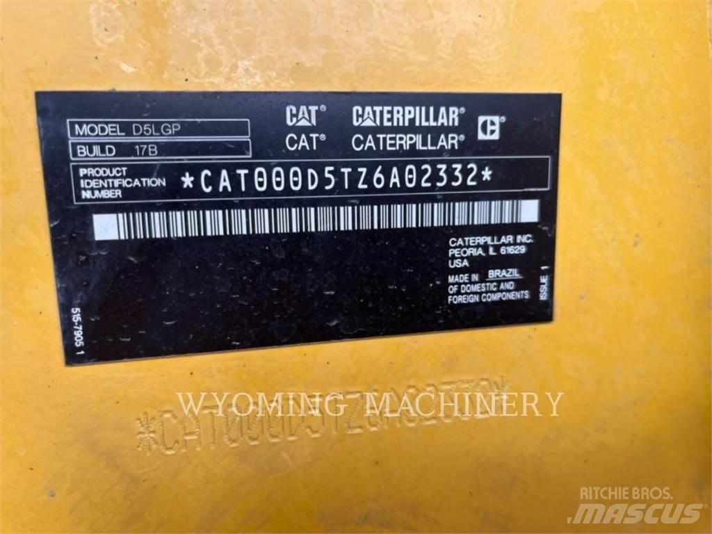 CAT D5 LGP ブルドーザー
