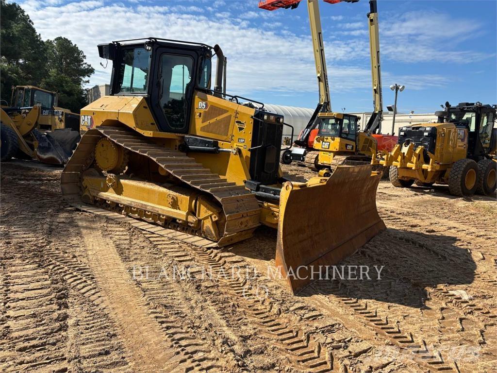 CAT D5- LGP ブルドーザー