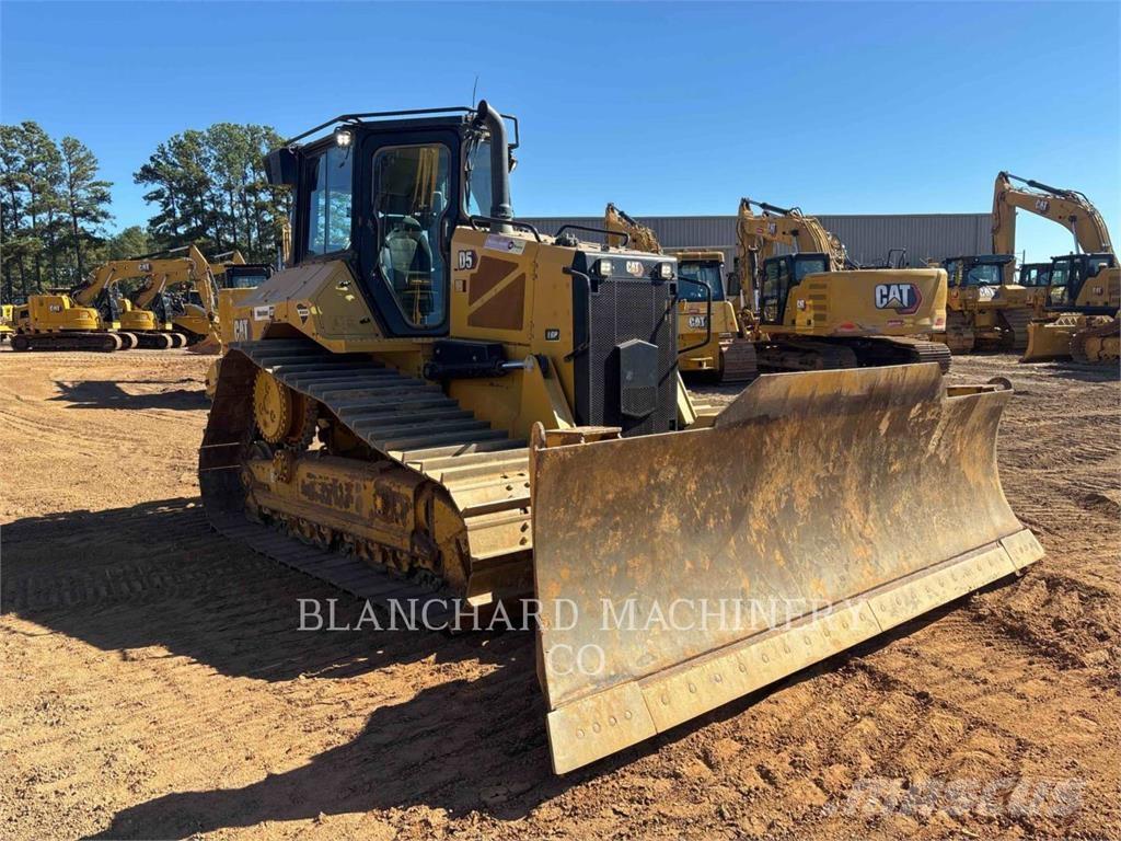 CAT D5 LGP ブルドーザー