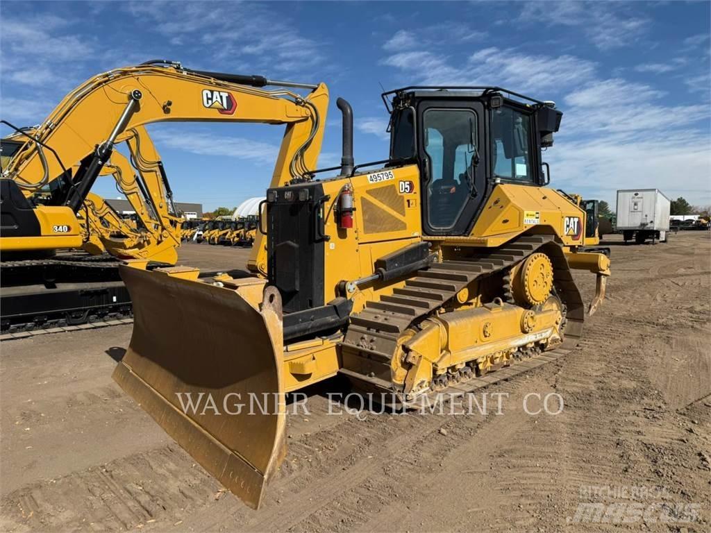 CAT D5 VP ブルドーザー
