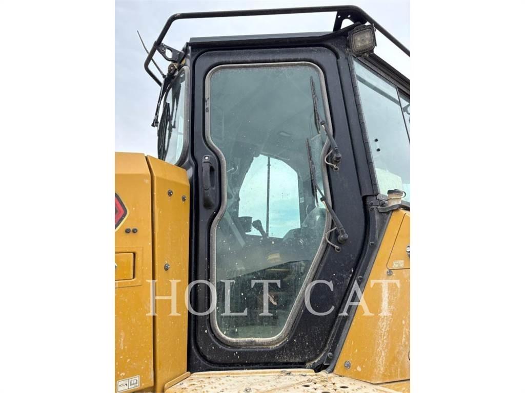 CAT D5 VP ブルドーザー