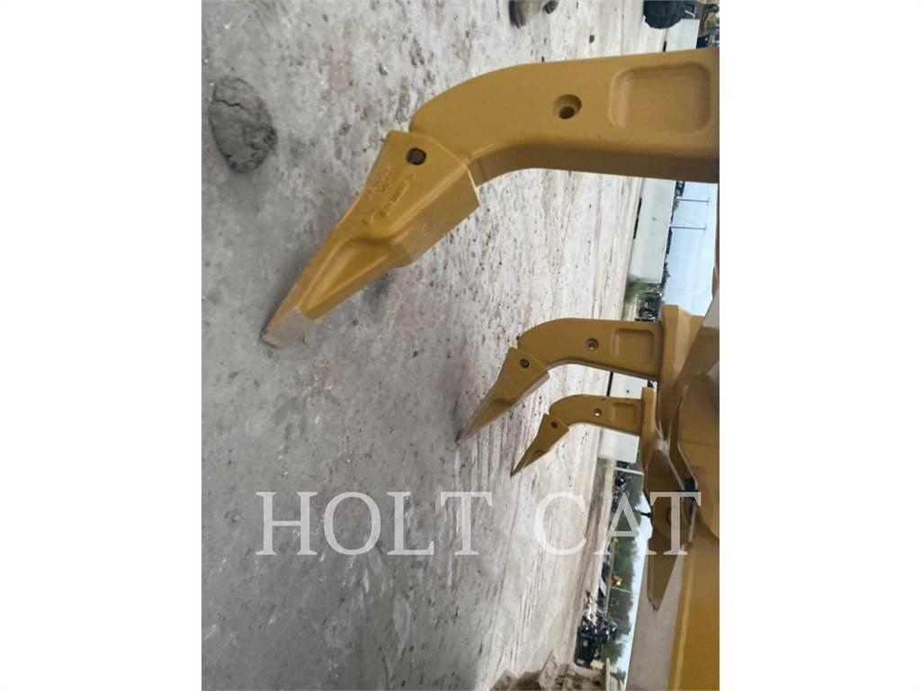 CAT D5 VP ブルドーザー