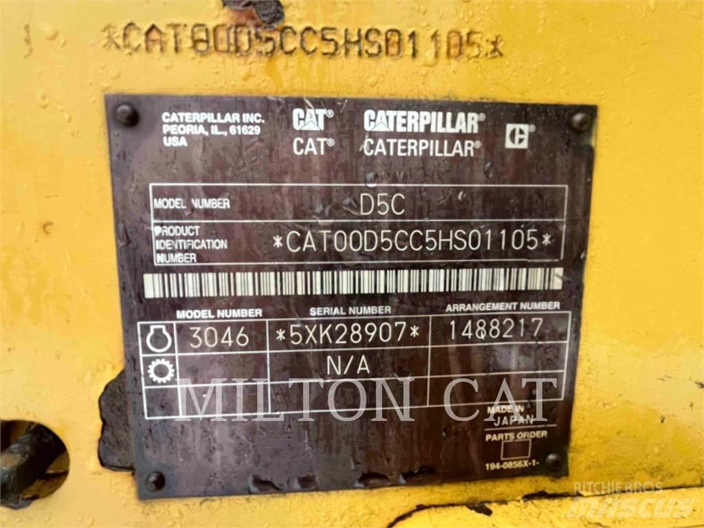 CAT D5CIII ブルドーザー