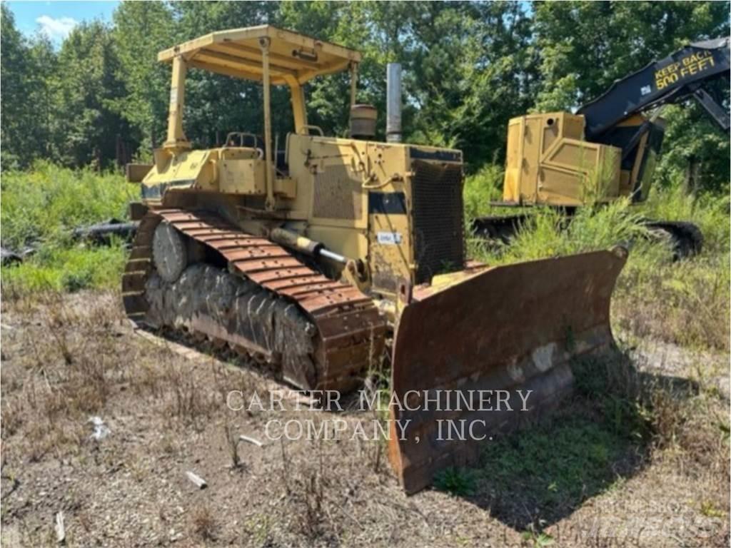 CAT D5HII XL ブルドーザー