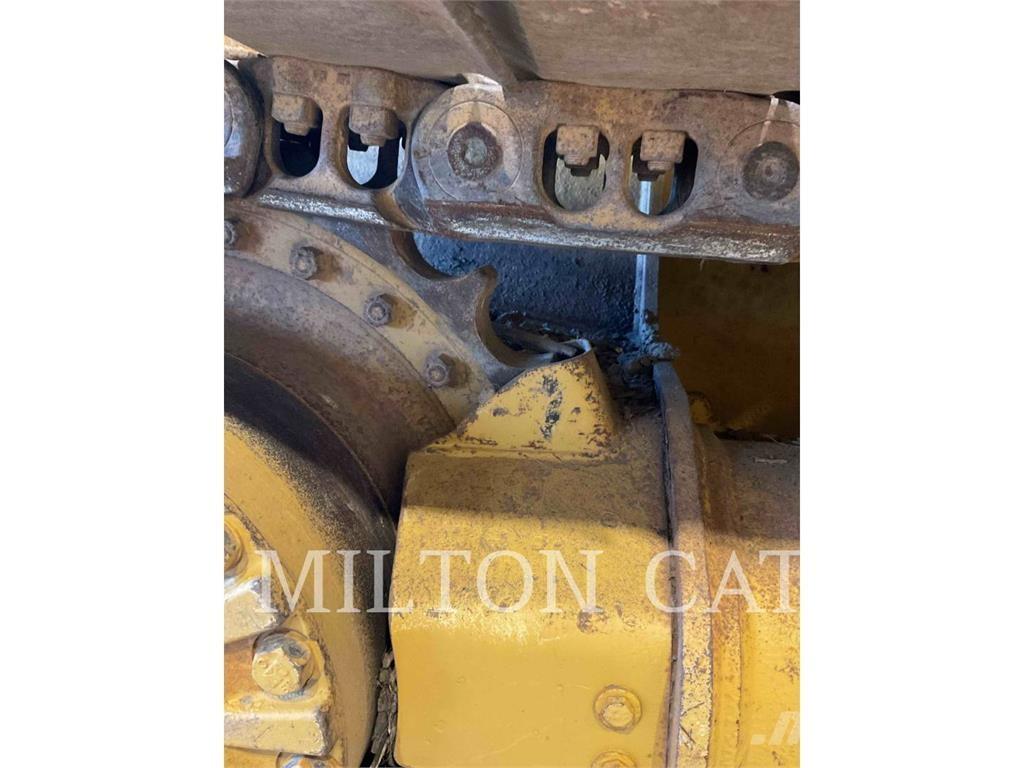 CAT D5K 2 LGP ブルドーザー