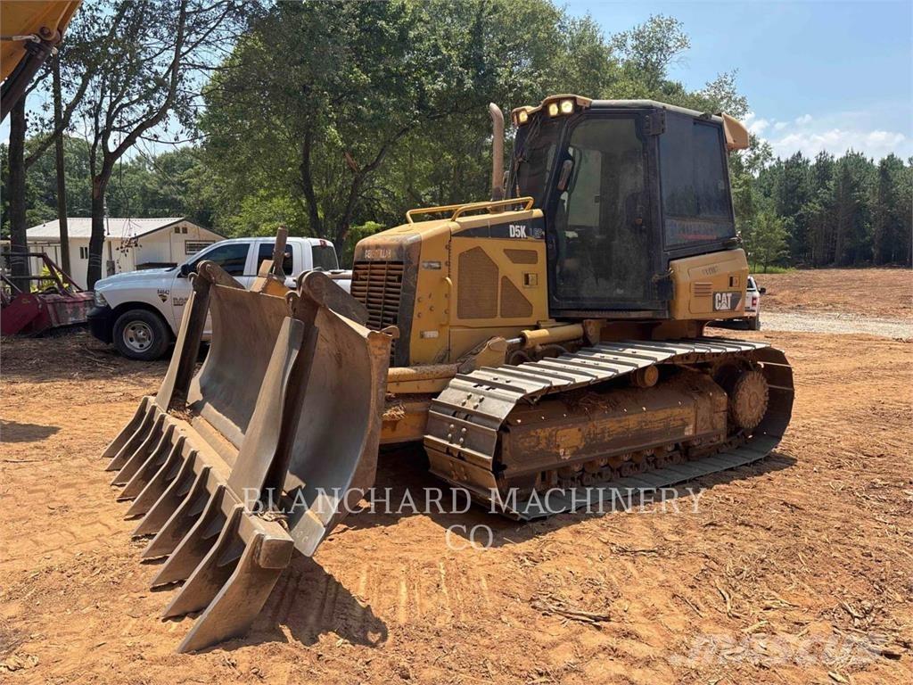 CAT D5K LGP ブルドーザー