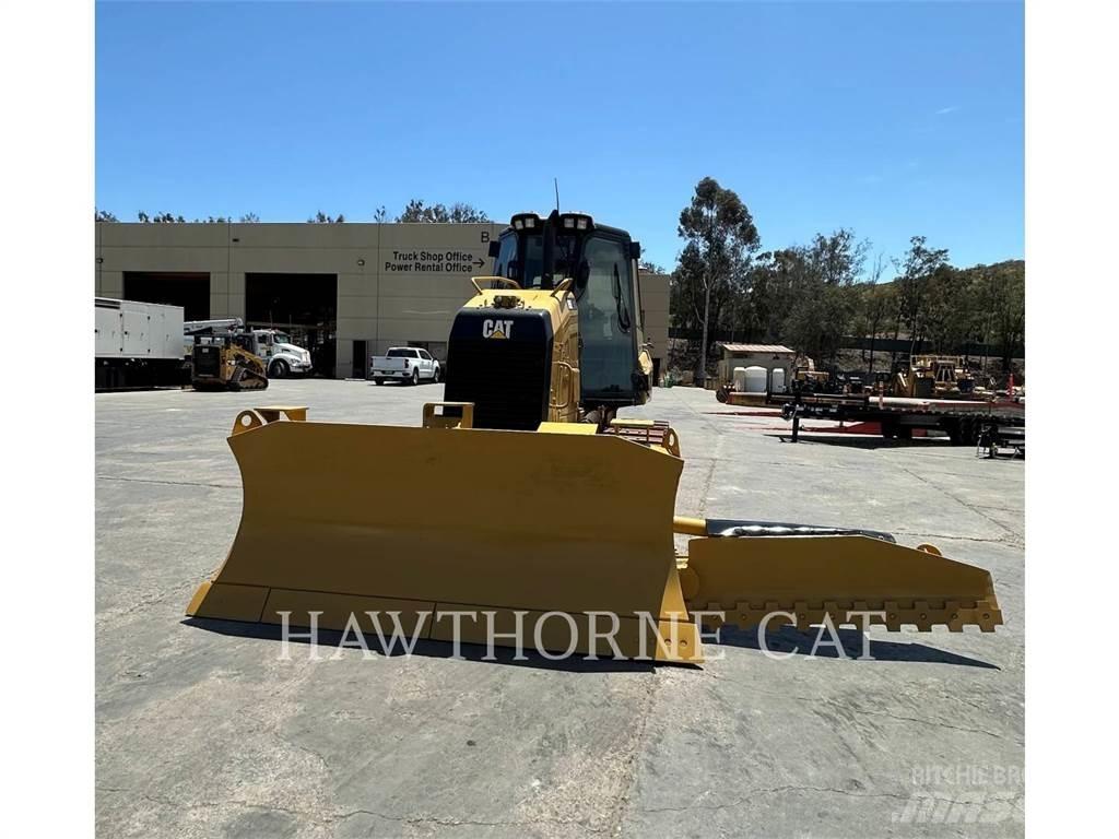 CAT D5K2 ブルドーザー