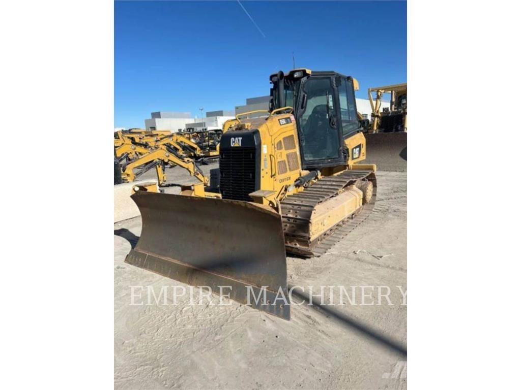 CAT D5K2 ブルドーザー