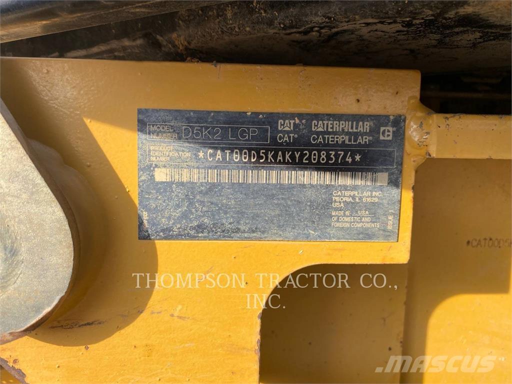 CAT D5K2 LGP ブルドーザー