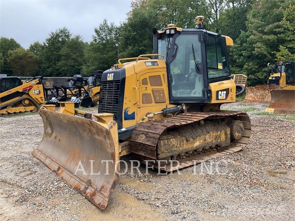 CAT D5K2 LGP3D ブルドーザー