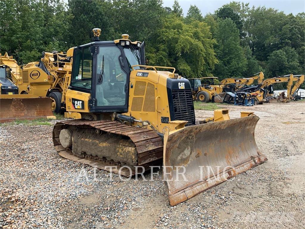 CAT D5K2 LGP3D ブルドーザー