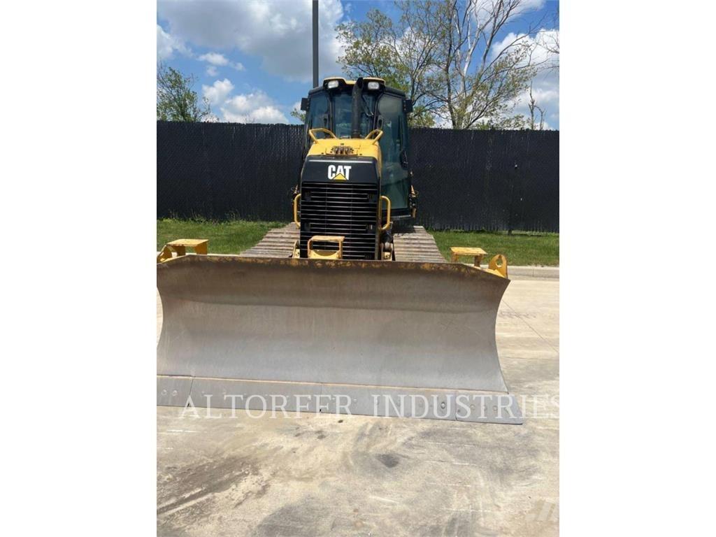 CAT D5K2 XL ブルドーザー