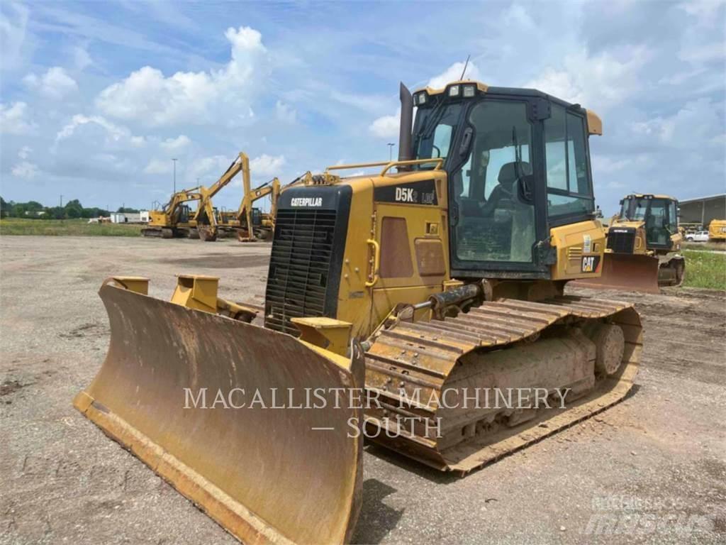 CAT D5K2LGP ブルドーザー