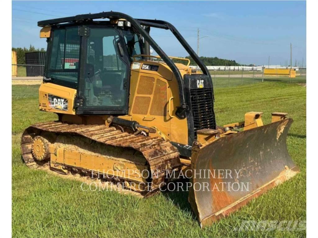 CAT D5K2LGP ブルドーザー