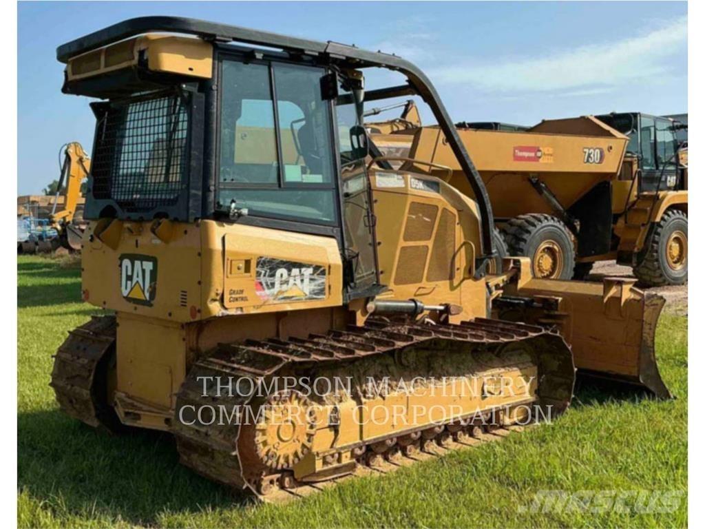CAT D5K2LGP ブルドーザー