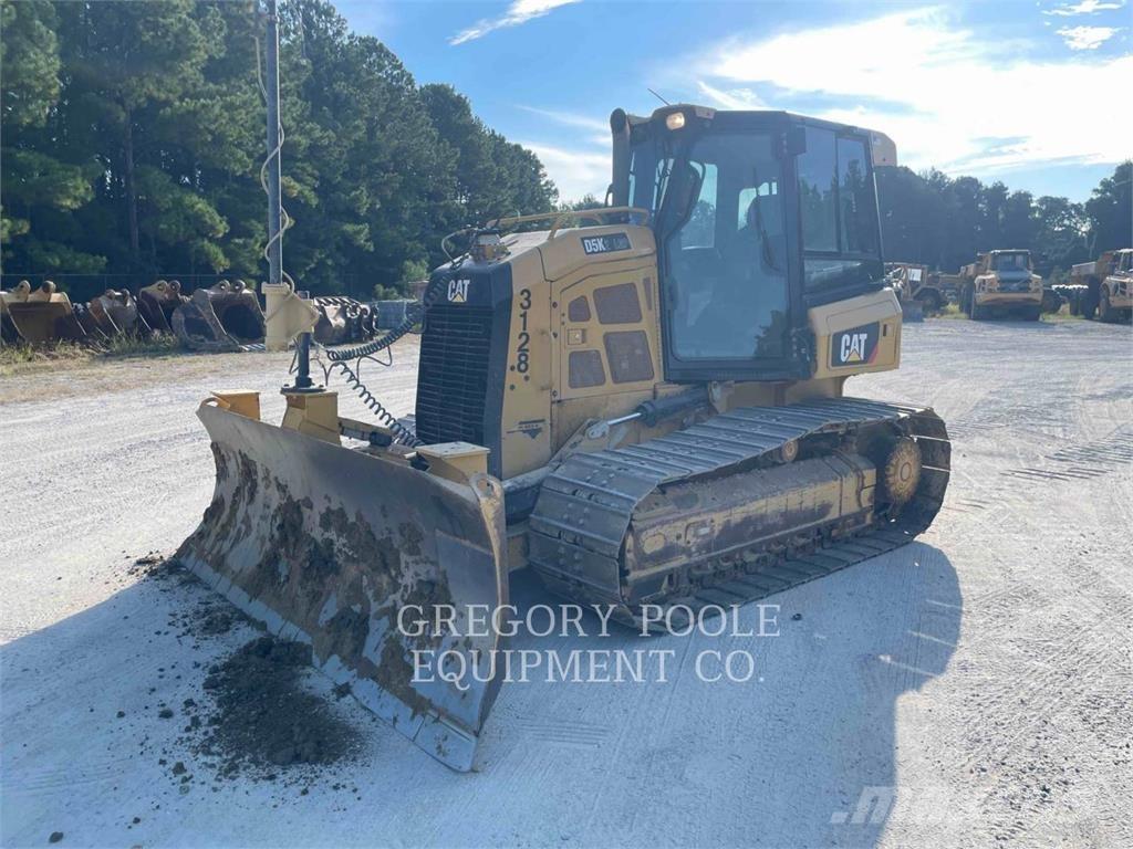 CAT D5K2LGP ブルドーザー