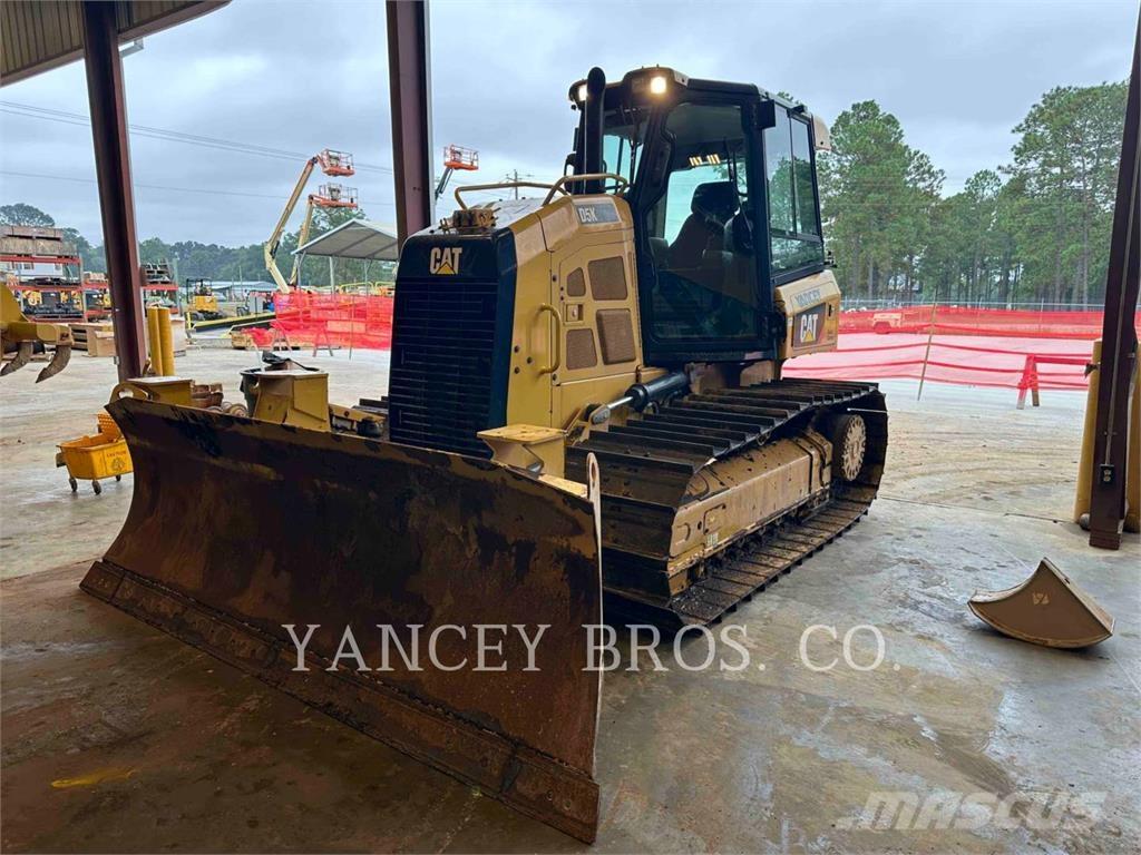 CAT D5K2LGP ブルドーザー