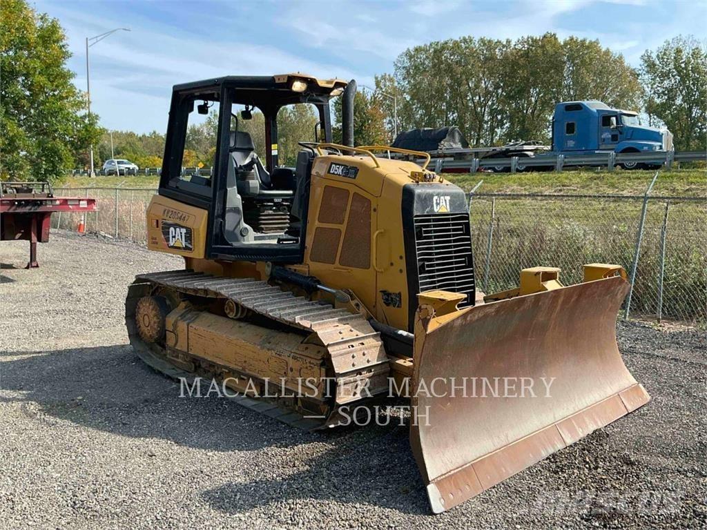 CAT D5K2XL ブルドーザー