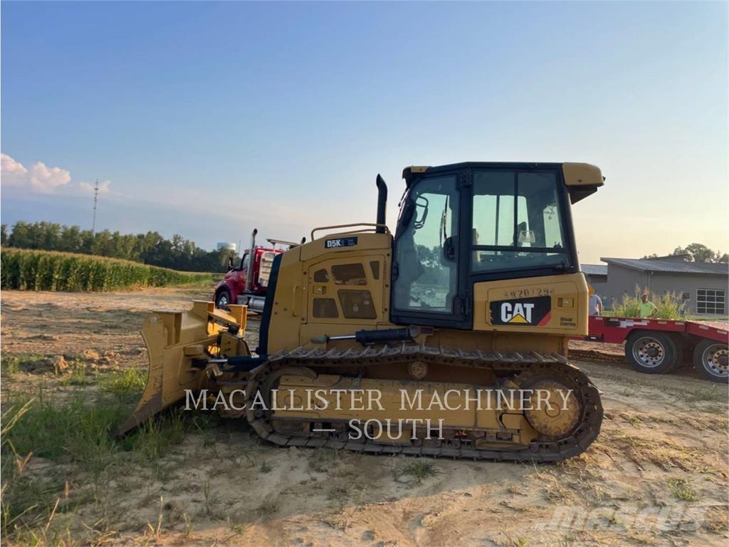 CAT D5K2XL ブルドーザー