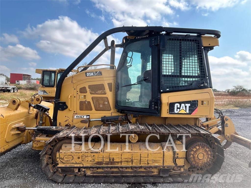 CAT D5K2XL ブルドーザー