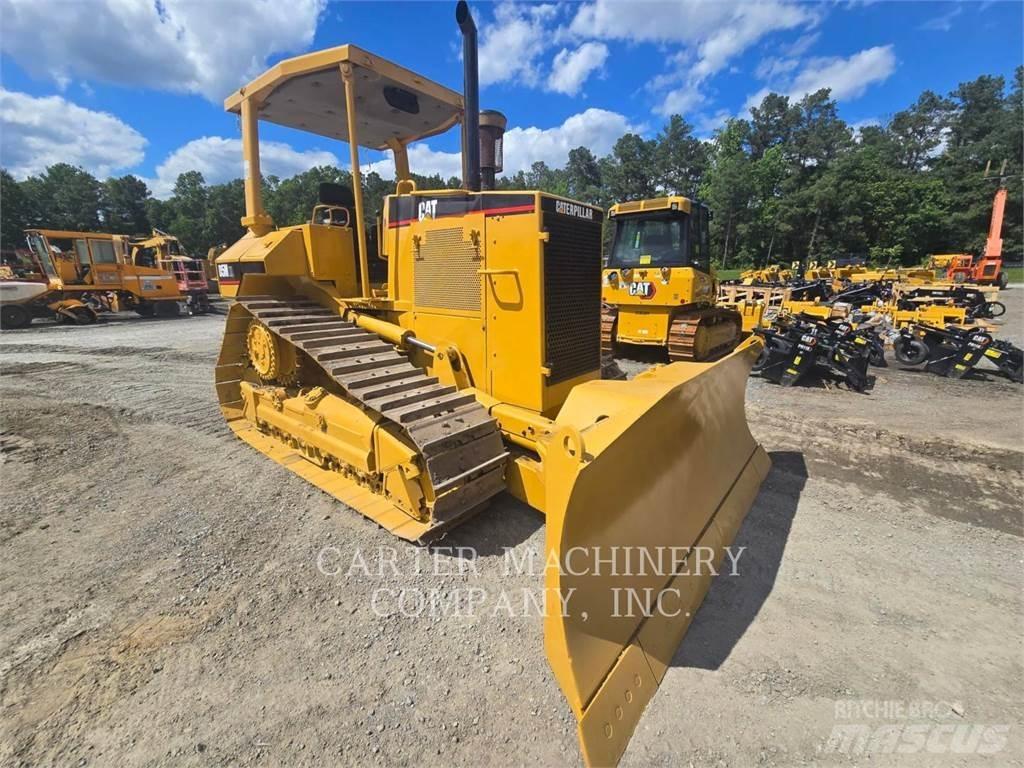 CAT D5MXL ブルドーザー